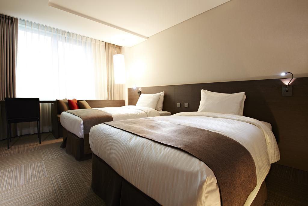 Hotel Prumir Hwaseong Bagian luar foto