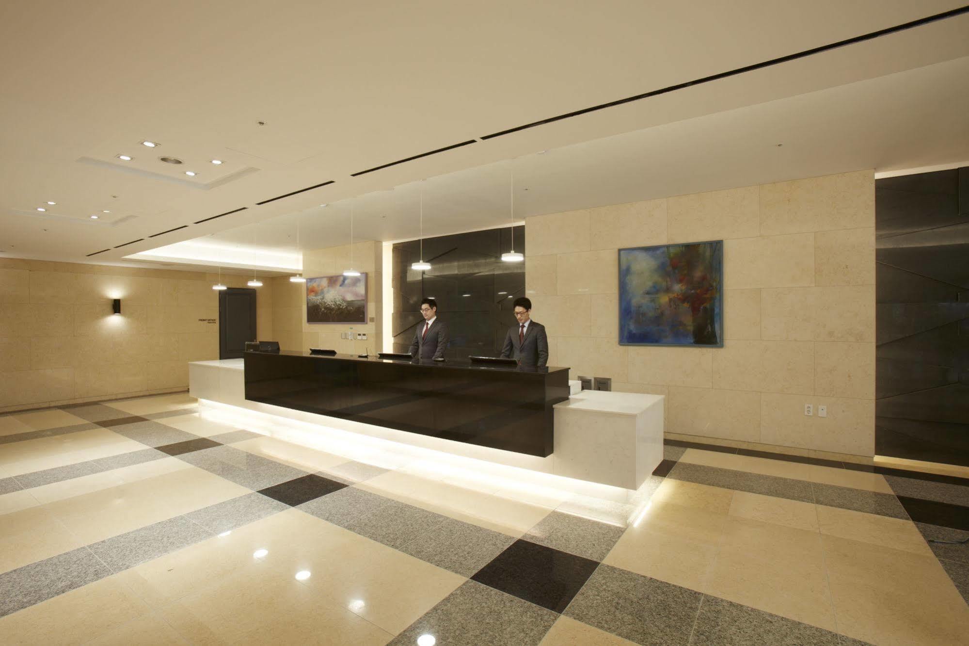 Hotel Prumir Hwaseong Bagian luar foto